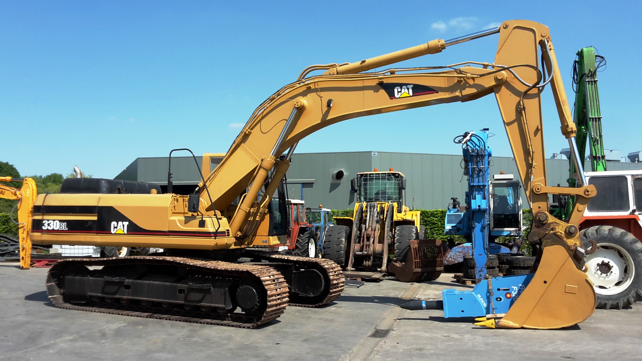 You are currently viewing CAT 330BL READY FOR SHIPMENT