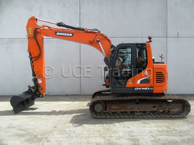 You are currently viewing DOOSAN DX140LCR-5, tracked excavator, 2016, perfect condition.